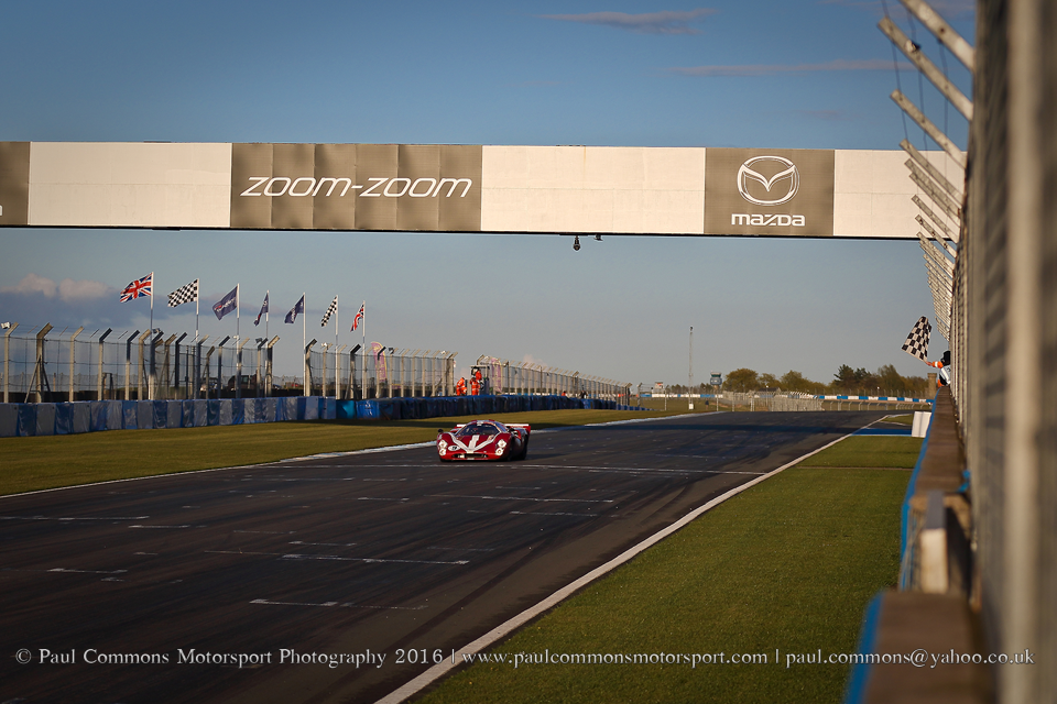 1000km_DHF16_ChequeredFlag